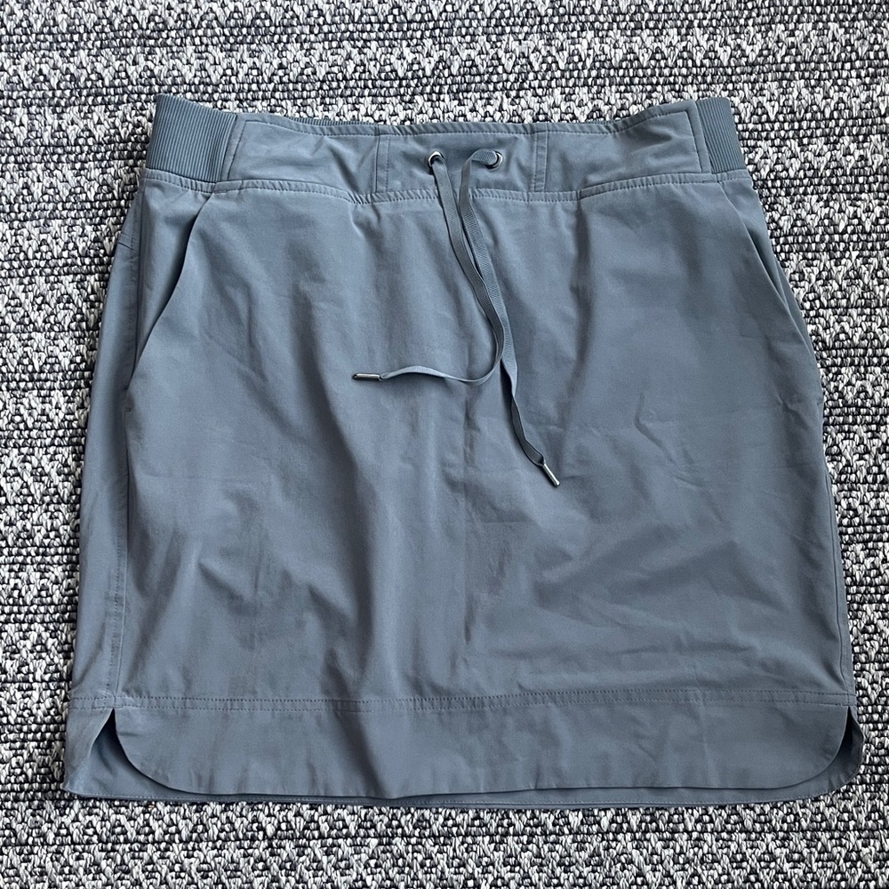 Athleta Skirt
